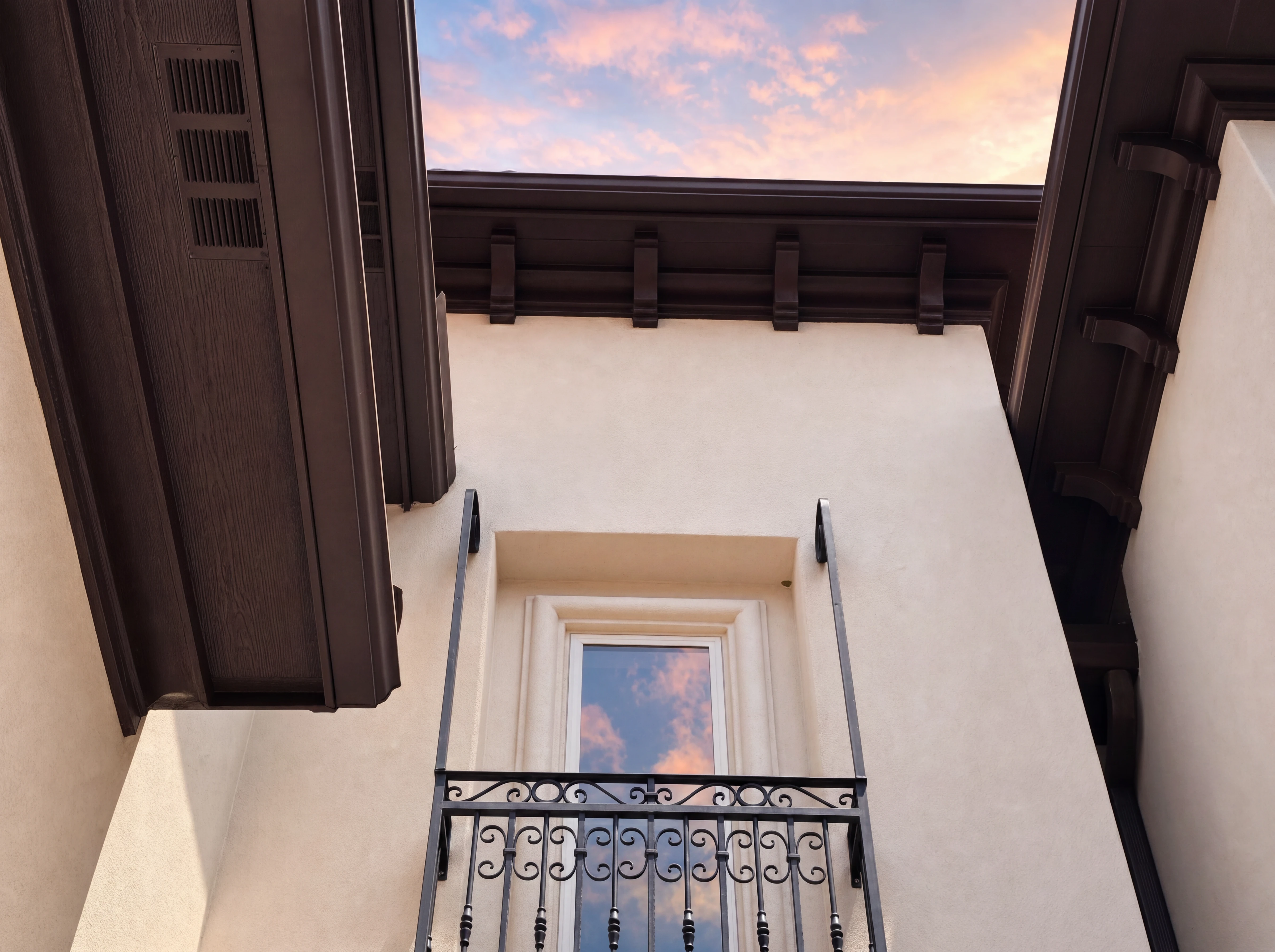 Mediterranean detail