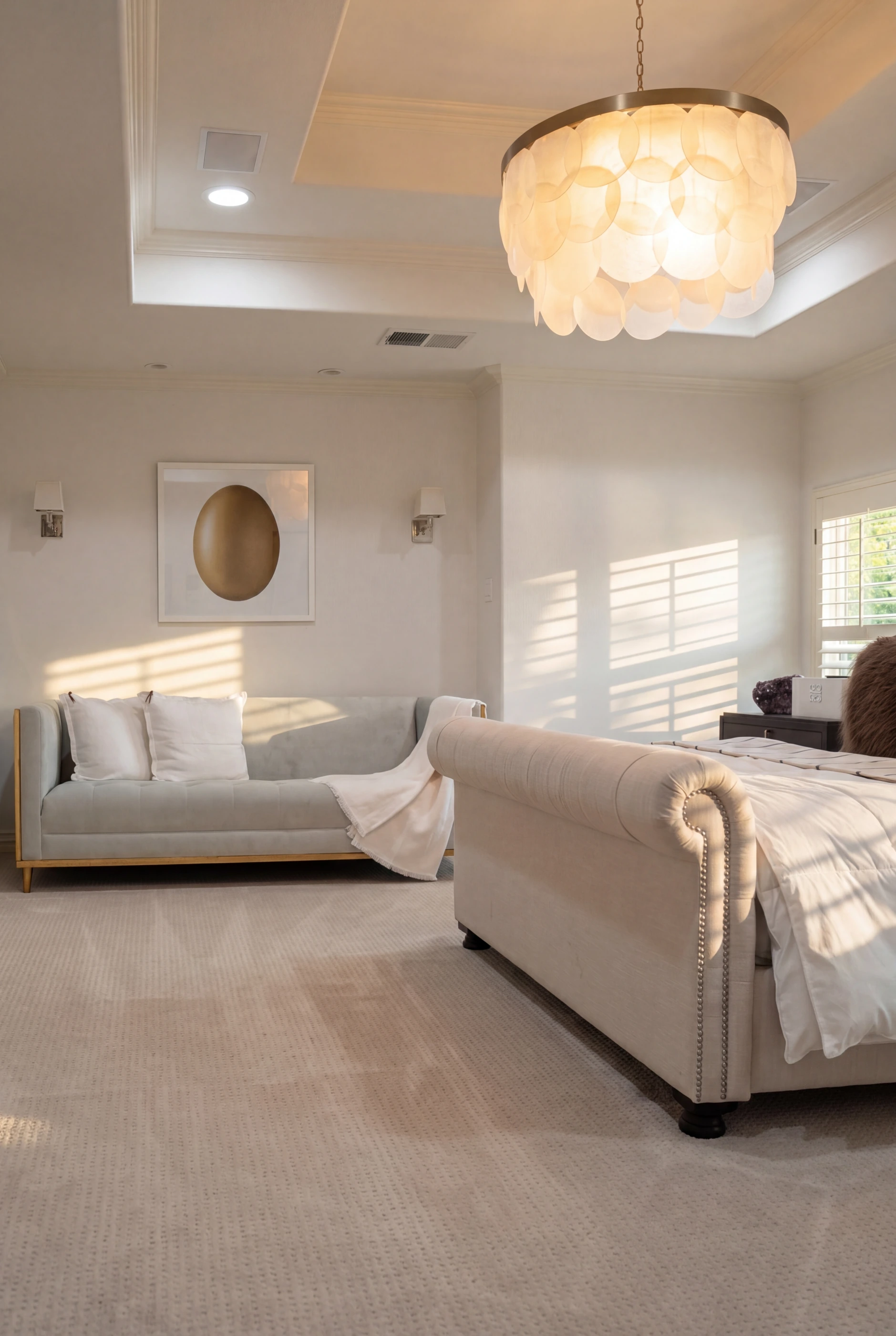 Guest bedroom detail